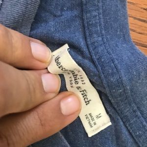 Abercrombie & Fitch Tops - A&F Tee shirt size M Abercrombie & Fitch Tops - A&F Tee shirt size M